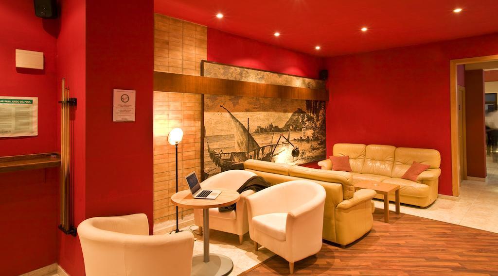 Hotel Central Normandie Ситжес Екстериор снимка